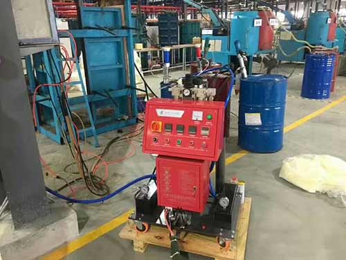 為什么聚氨酯噴涂能用于保溫(圖1) 噴涂聚氨酯機械